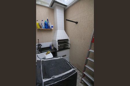 Casa de condomínio para alugar com 80m², 2 quartos e 1 vaga Casa de condomínio para alugar com 80m², 2 quartos e 1 vagaÁrea comum - Churrasqueira