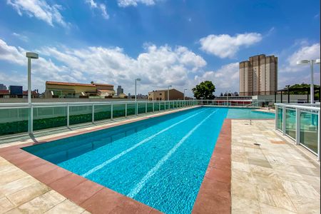 Apartamento à venda com 83m², 2 quartos e 2 vagasÁrea comum - Piscina