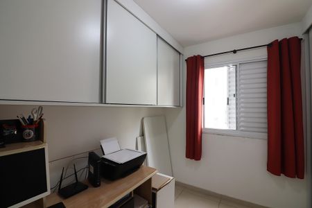 Apartamento à venda com 60m², 3 quartos e 1 vagaQuarto 2