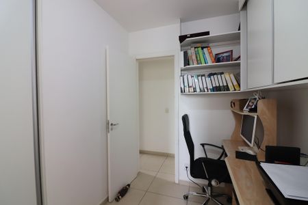 Apartamento à venda com 60m², 3 quartos e 1 vagaQuarto 2