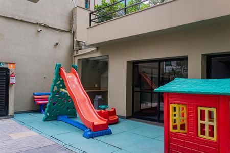 Apartamento à venda com 115m², 3 quartos e 2 vagasÁrea comum - Playground