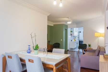 Apartamento à venda com 115m², 3 quartos e 2 vagasSala