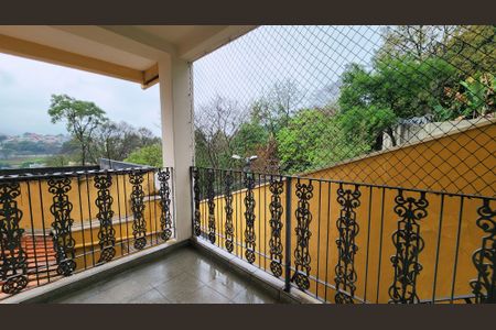 Varanda de casa à venda com 3 quartos, 265m² em Vila Josefina, Jundiaí