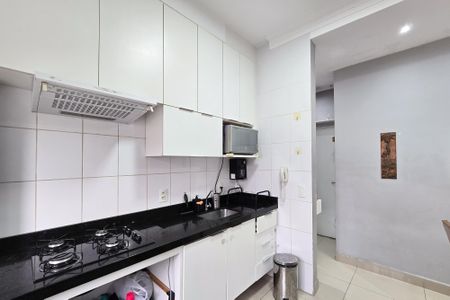 Apartamento à venda com 53m², 2 quartos e 2 vagas Apartamento à venda com 53m², 2 quartos e 2 vagasCozinha