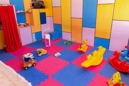 Apartamento à venda com 53m², 2 quartos e 2 vagas Apartamento à venda com 53m², 2 quartos e 2 vagasÁrea comum - Brinquedoteca