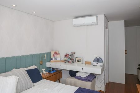 Apartamento para alugar com 241m², 4 quartos e 3 vagas Apartamento para alugar com 241m², 4 quartos e 3 vagasSuíte 1