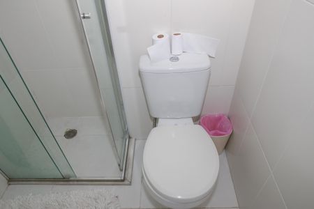 Apartamento para alugar com 241m², 4 quartos e 3 vagas Apartamento para alugar com 241m², 4 quartos e 3 vagasQuarto e Banheiro de Serviço