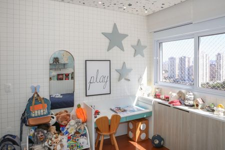 Apartamento para alugar com 241m², 4 quartos e 3 vagas Apartamento para alugar com 241m², 4 quartos e 3 vagasSuíte 2