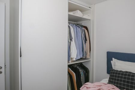 Apartamento para alugar com 241m², 4 quartos e 3 vagas Apartamento para alugar com 241m², 4 quartos e 3 vagasQuarto 2