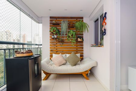 Varanda da Sala de apartamento à venda com 4 quartos, 133m² em Parque Reboucas, São Paulo