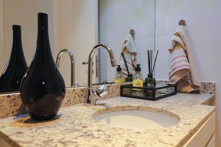 Apartamento à venda com 133m², 4 quartos e 2 vagas Apartamento à venda com 133m², 4 quartos e 2 vagasLavabo