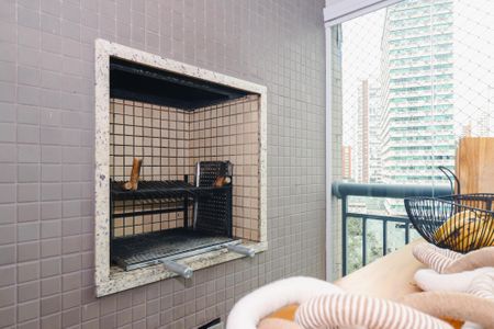 Apartamento à venda com 133m², 4 quartos e 2 vagas Apartamento à venda com 133m², 4 quartos e 2 vagasVaranda da Sala