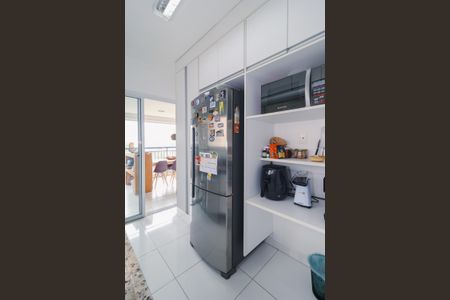 Apartamento à venda com 133m², 4 quartos e 2 vagas Apartamento à venda com 133m², 4 quartos e 2 vagasCozinha