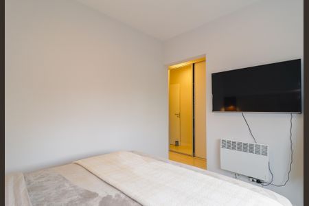 Apartamento à venda com 133m², 4 quartos e 2 vagas Apartamento à venda com 133m², 4 quartos e 2 vagasSuíte 1