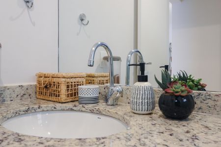 Apartamento à venda com 133m², 4 quartos e 2 vagas Apartamento à venda com 133m², 4 quartos e 2 vagasBanheiro Social