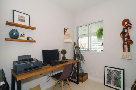 Apartamento à venda com 133m², 4 quartos e 2 vagas Apartamento à venda com 133m², 4 quartos e 2 vagasQuarto