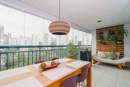 Varanda da Sala de apartamento à venda com 4 quartos, 133m² em Parque Reboucas, São Paulo