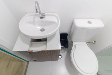 Apartamento para alugar com 40m², 2 quartos e sem vaga Apartamento para alugar com 40m², 2 quartos e sem vagaBanheiro