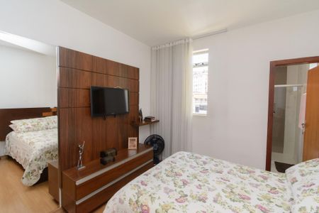 Apartamento à venda com 83m², 3 quartos e 2 vagasSuíte