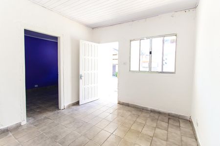 Sala de casa para alugar com 2 quartos, 40m² em Jardim Helena, São Paulo