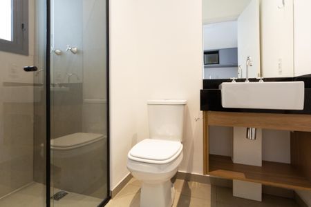 Studio para alugar com 28m², 1 quarto e sem vaga Studio para alugar com 28m², 1 quarto e sem vagaBanheiro