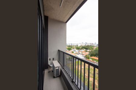 Studio para alugar com 28m², 1 quarto e sem vaga Studio para alugar com 28m², 1 quarto e sem vagaVaranda