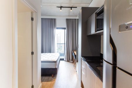 Studio para alugar com 28m², 1 quarto e sem vaga Studio para alugar com 28m², 1 quarto e sem vagaStudio