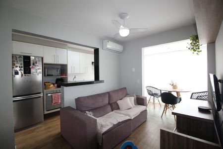 Sala 1 de apartamento à venda com 3 quartos, 110m² em Taquara, Rio de Janeiro