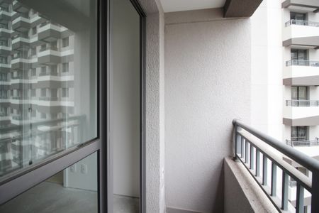 Apartamento à venda com 25m², 1 quarto e sem vagaVaranda