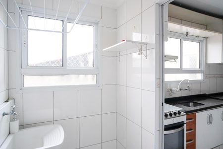 Apartamento à venda com 64m², 2 quartos e 2 vagasÁrea de serviço