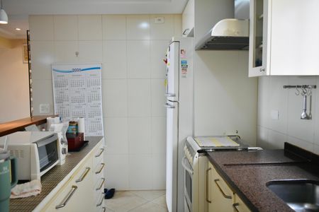 Apartamento para alugar com 87m², 2 quartos e 1 vaga Apartamento para alugar com 87m², 2 quartos e 1 vagaCozinha