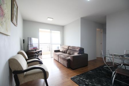 Sala de apartamento à venda com 3 quartos, 70m² em Jardim Parque Morumbi, São Paulo