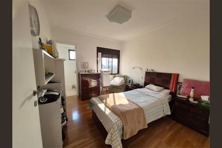 Apartamento à venda com 4 quartos, 212m² em Lapa, São Paulo