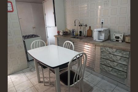 Casa à venda com 148m², 3 quartos e 1 vaga