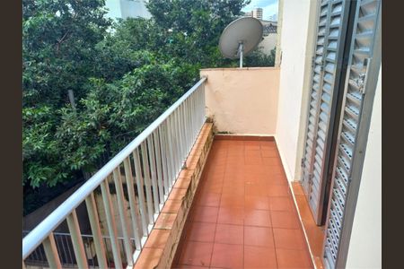 Casa à venda com 148m², 3 quartos e 1 vaga