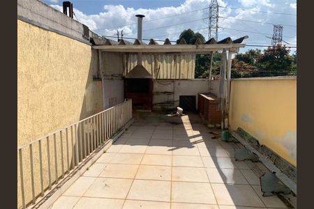 Casa à venda com 118m², 4 quartos e 1 vaga