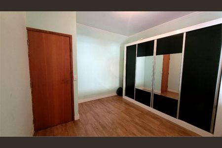 Casa à venda com 6 quartos, 360m² em Vila Barreto, São Paulo