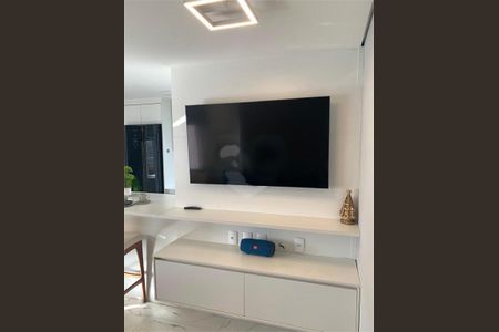 Apartamento à venda com 34m², 1 quarto e sem vaga