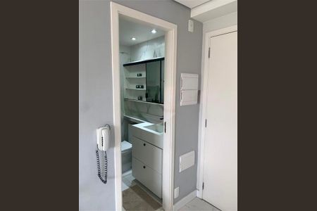 Apartamento à venda com 34m², 1 quarto e sem vaga