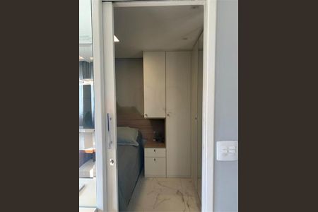 Apartamento à venda com 34m², 1 quarto e sem vaga