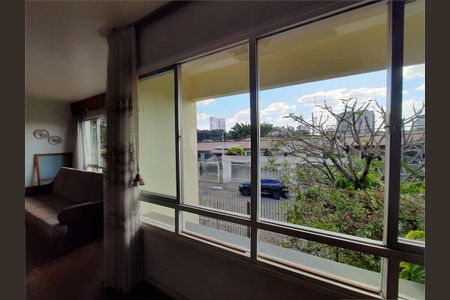 Casa à venda com 200m², 4 quartos e 4 vagas