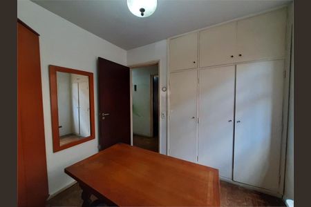 Casa à venda com 200m², 4 quartos e 4 vagas