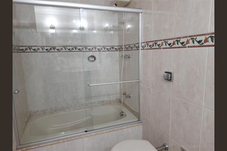 Casa à venda com 200m², 4 quartos e 4 vagas