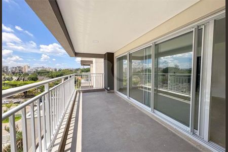 Apartamento à venda com 3 quartos, 157m² em Vila Anastácio, São Paulo