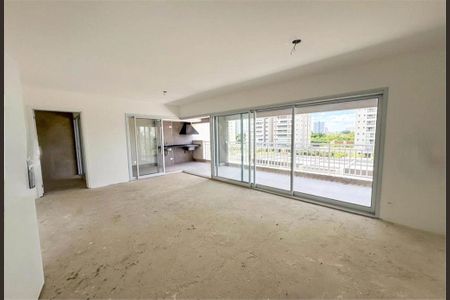 Apartamento à venda com 3 quartos, 157m² em Vila Anastácio, São Paulo