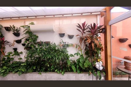 Apartamento à venda com 67m², 1 quarto e 2 vagas