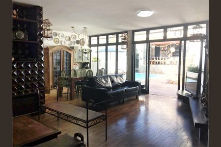 Casa à venda com 3 quartos, 162m² em Lapa, São Paulo