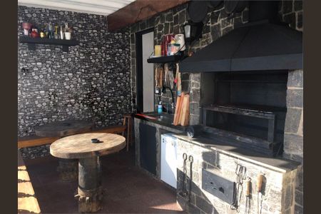 Casa à venda com 3 quartos, 162m² em Lapa, São Paulo