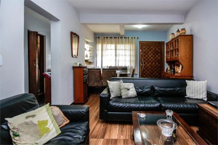 Casa à venda com 404m², 6 quartos e 2 vagas