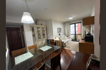 Apartamento à venda com 3 quartos, 95m² em Vila Hamburguesa, São Paulo